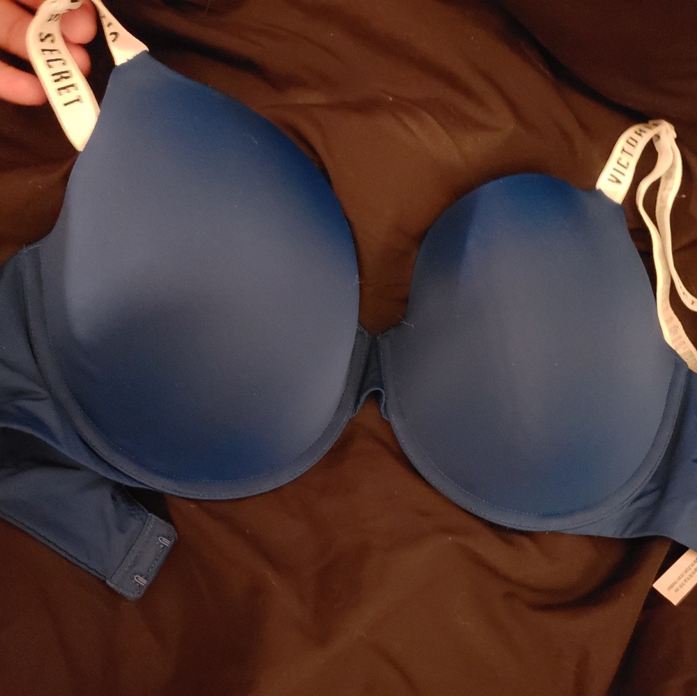 Vs bra 34DDD NEW